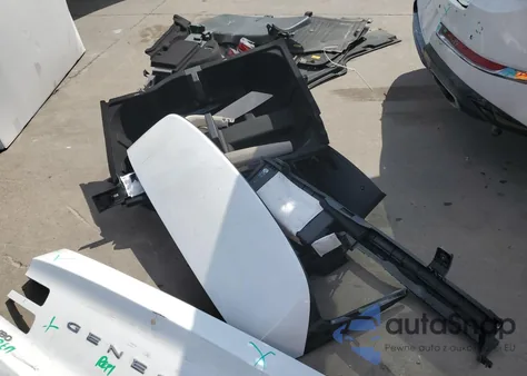 2021 Genesis Gv80 Base из США, поврежденный, VIN KMUHCESC6MU047799